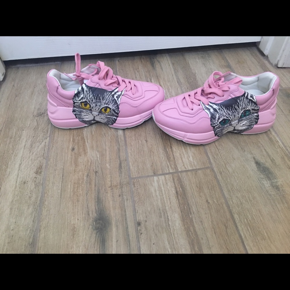 Gucci sneakers
